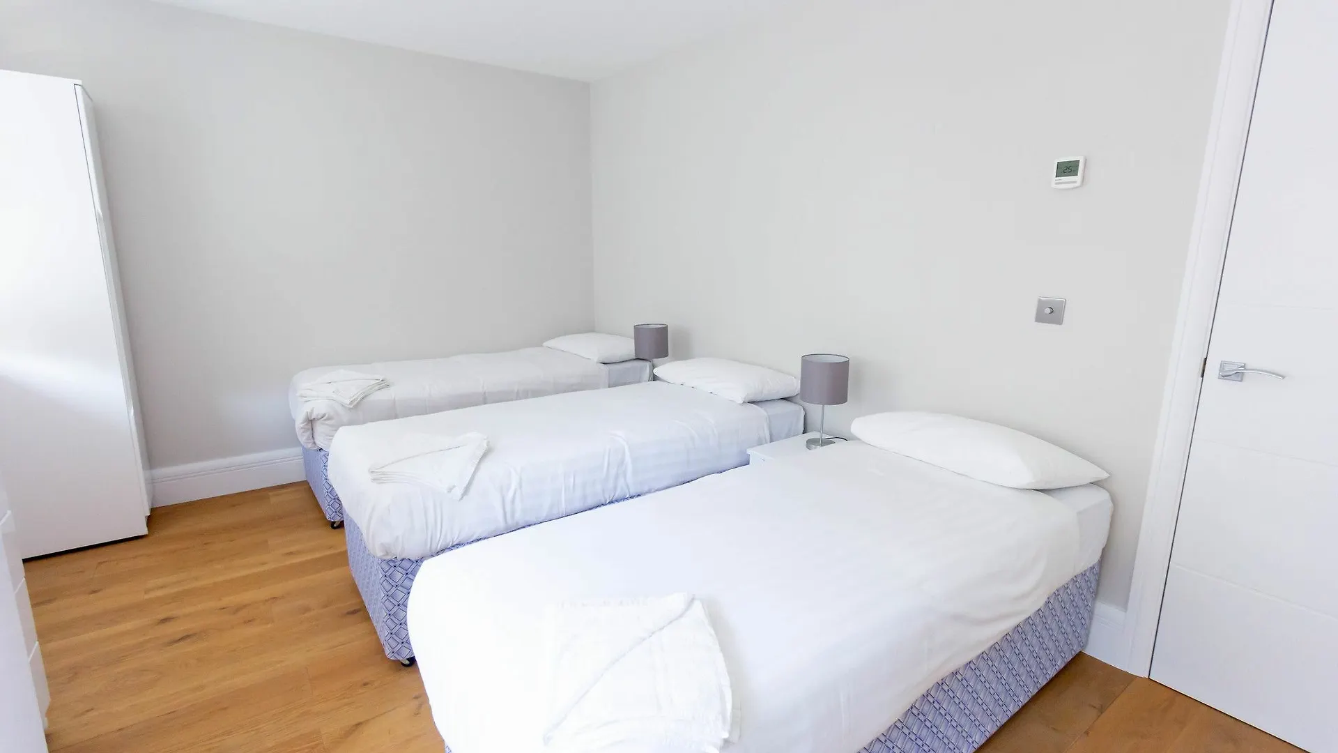 Access Tower Hill Apartment London