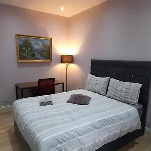  Habitación en casa particular Comfy Fenia